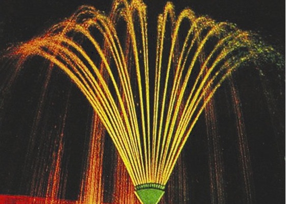 Van de het Verhaal de Dansende Fontein van messingschromplate Phoenix Pijpen Jet Water Spray High 4m