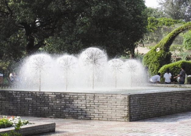 1.5m Pijpen 1,5 van de Nevel Hoge Dansende Fontein“ Crystal Ball Water Fountain Jet